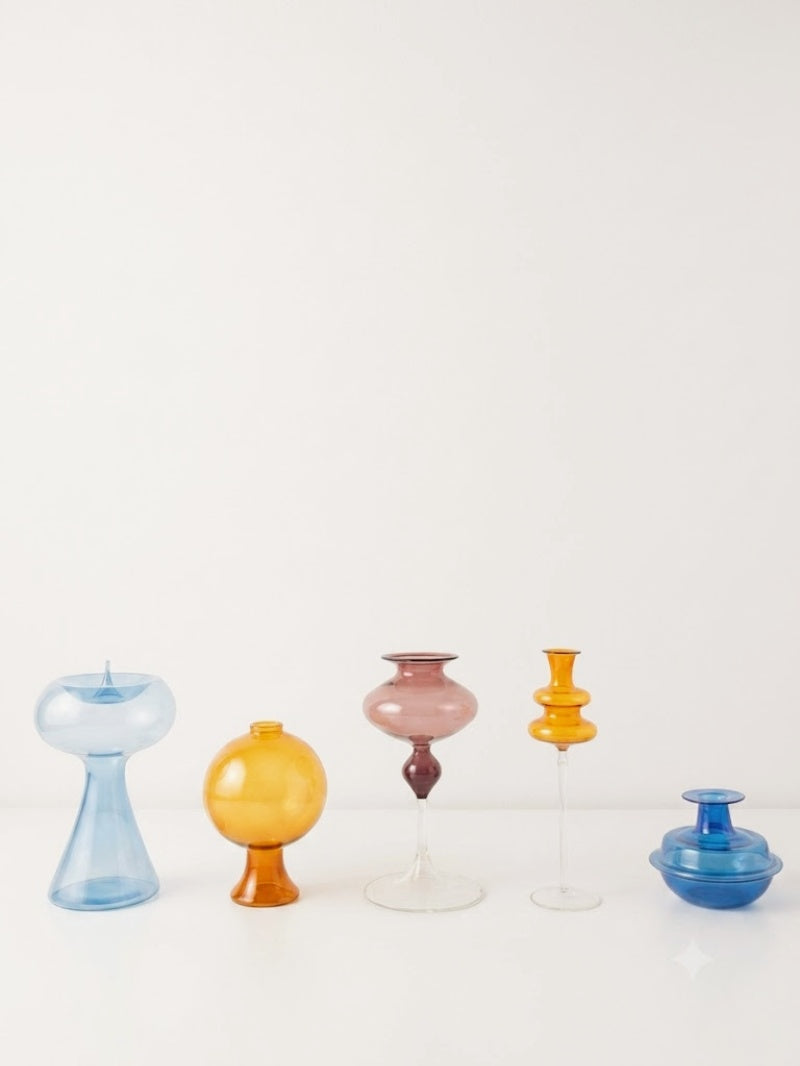 Lot de 5 vases anciens en verre fin de Lauscha et Thuringe mid-century